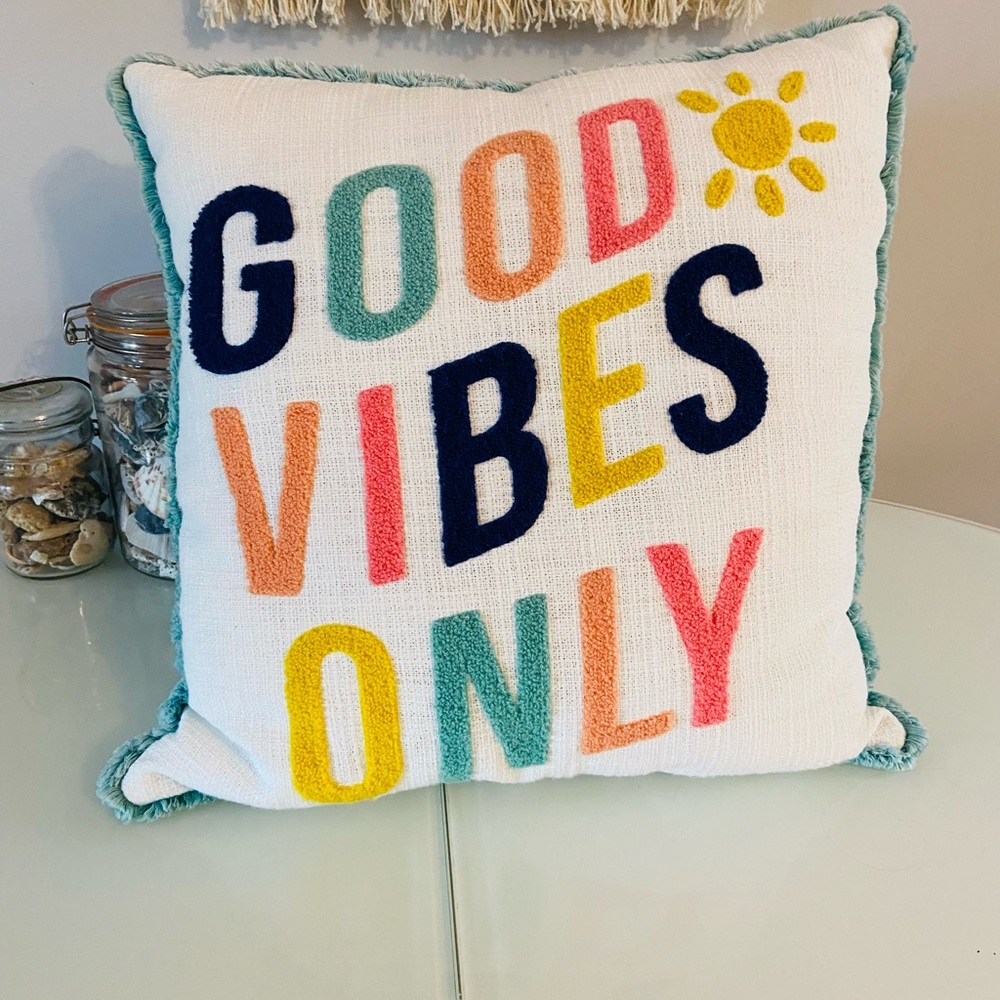 NATURAL LIFE Good Vibes Only Embroidered White Pillow with Multicolor Letters